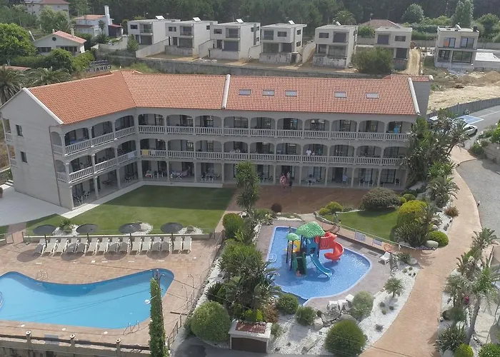 Coral Do Mar Ii Appartement